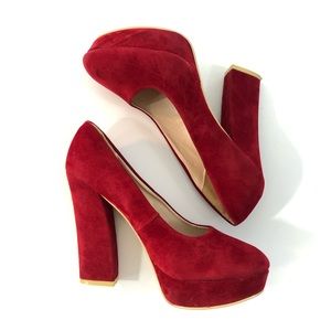 VELVET CHUNKY HEELS BY FOREVER 21